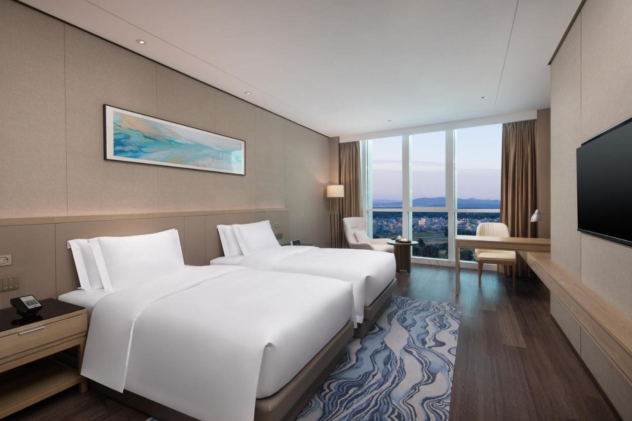 Wyndham Pingtan Hotel Exterior photo